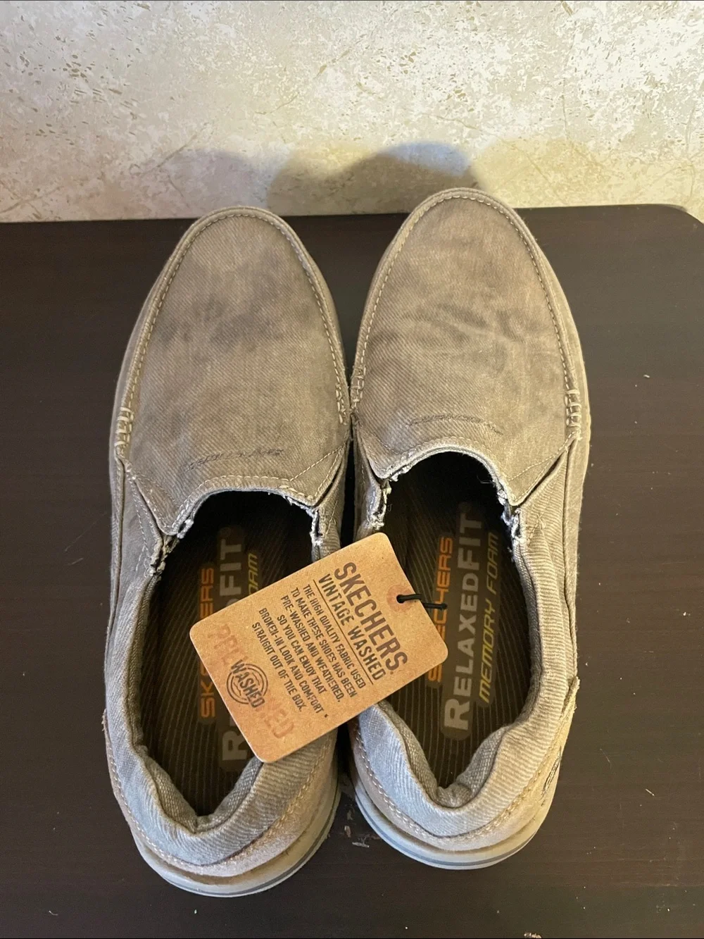Skechers easy slip